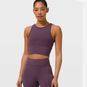 Lulu power pivot tank - size 6